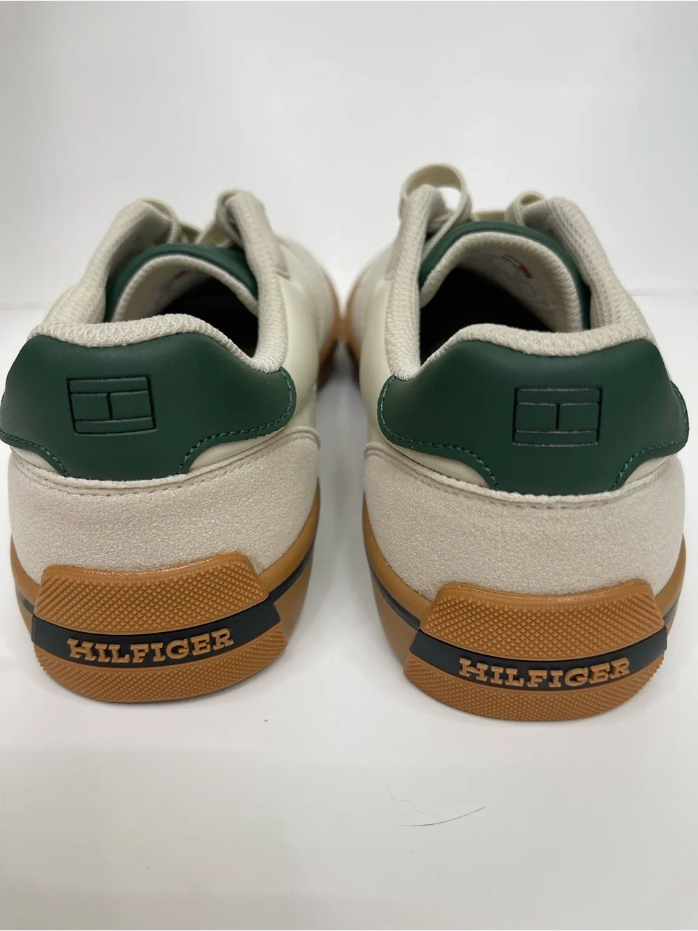 NEW Tommy Hilfiger Renchal Off White Green Classic Sneakers 7.5M